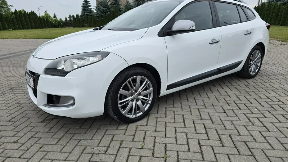 RENAULT Megane -