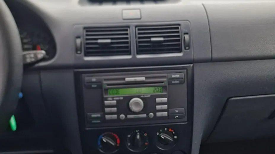 FORD Tourneo Connect -