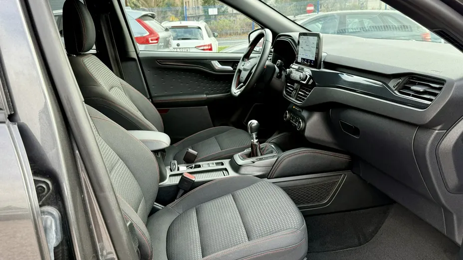 FORD Kuga -