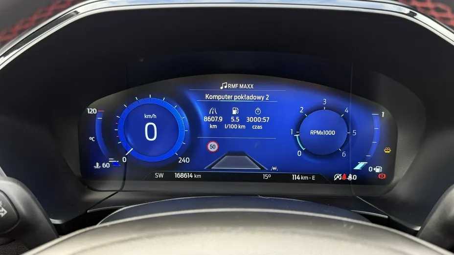 FORD Kuga -
