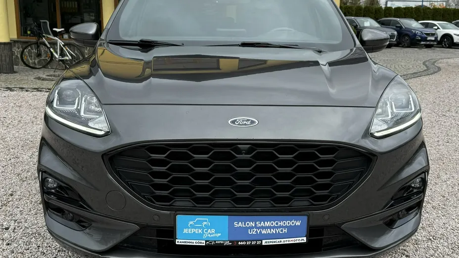 FORD Kuga -