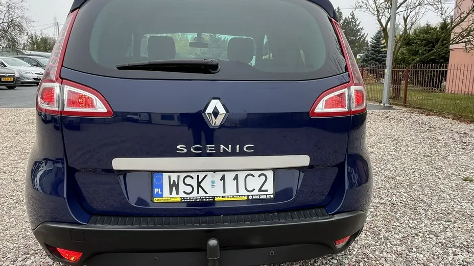 RENAULT Scenic -
