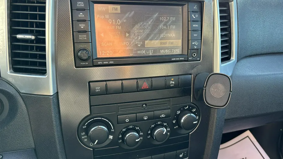 JEEP Grand Cherokee -