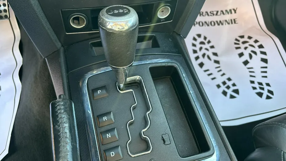 JEEP Grand Cherokee -