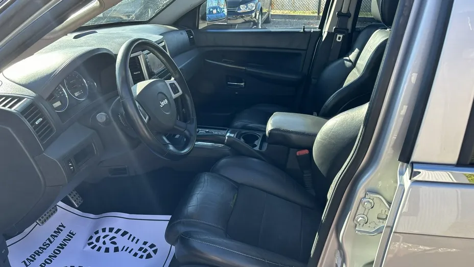 JEEP Grand Cherokee -