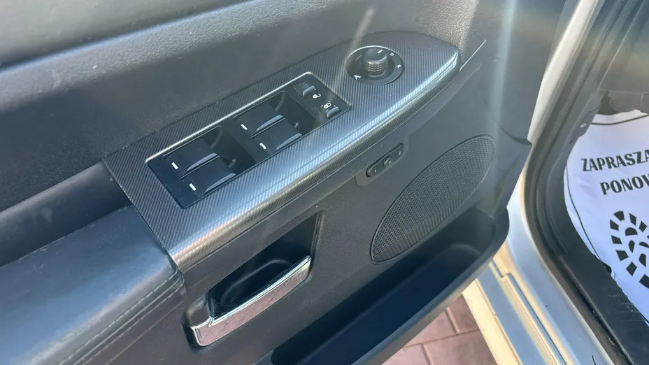 JEEP Grand Cherokee -