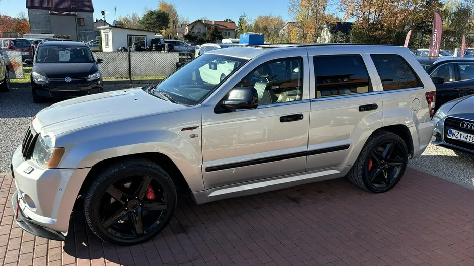 JEEP Grand Cherokee -