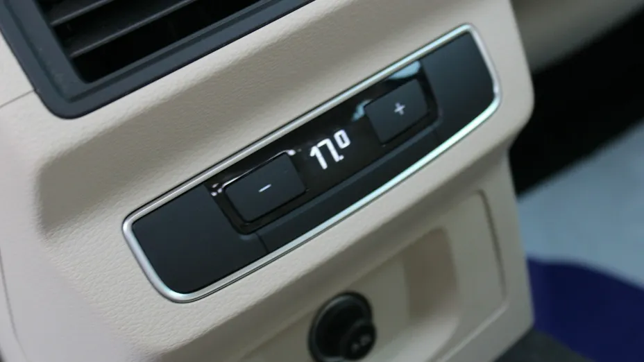 AUDI Q5 -