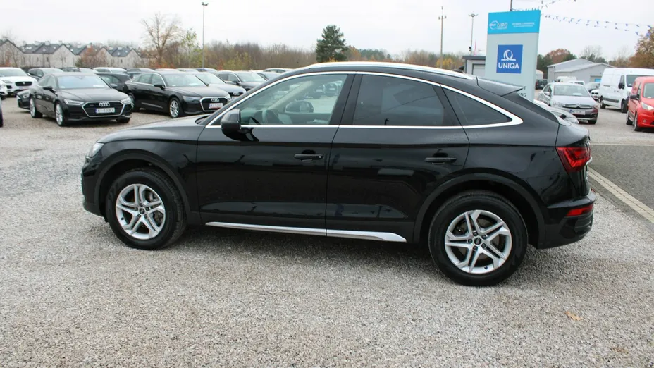 AUDI Q5 -