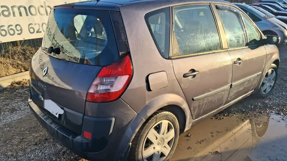 RENAULT Grand Scenic -