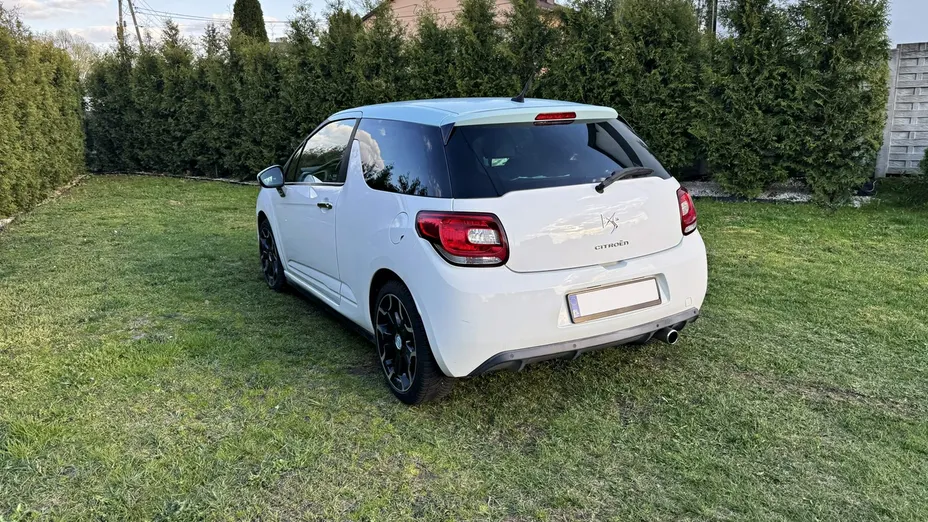 CITROEN DS3 -