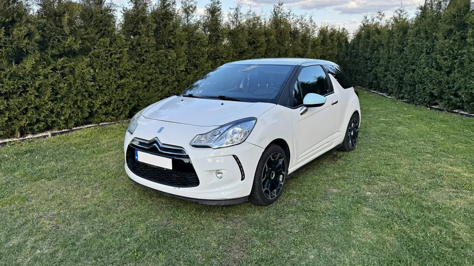 CITROEN DS3 -