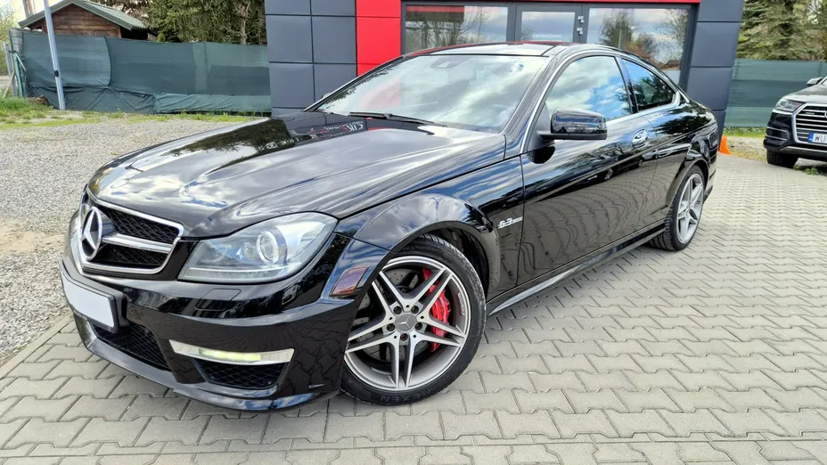 MERCEDES-BENZ C Klasa -