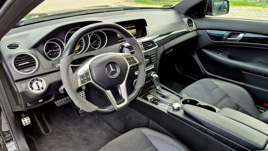 MERCEDES-BENZ C Klasa -