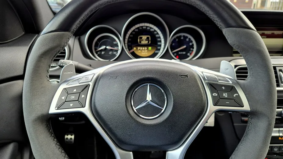 MERCEDES-BENZ C Klasa -