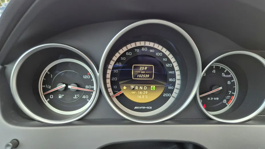 MERCEDES-BENZ C Klasa -