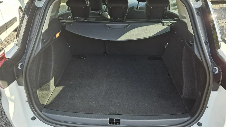 RENAULT Clio -