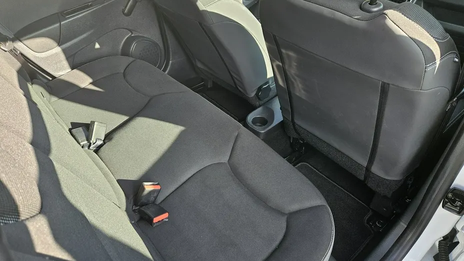 RENAULT Clio -