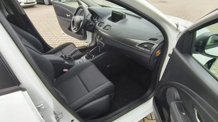 RENAULT Megane -
