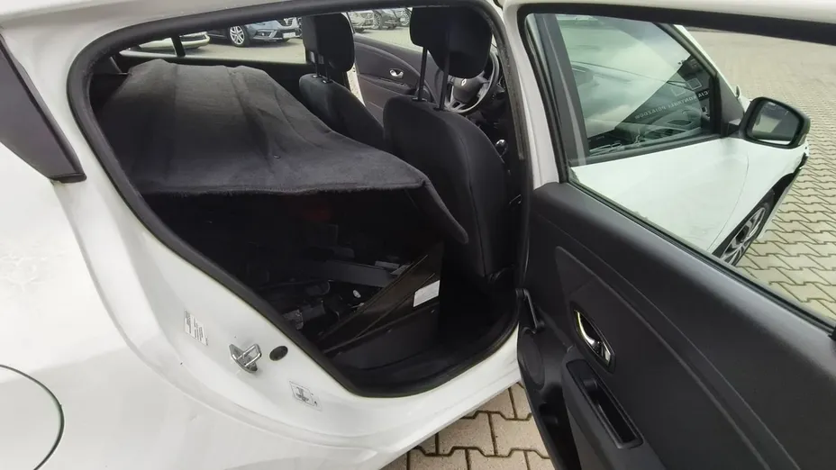 RENAULT Megane -