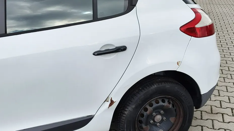 RENAULT Megane -