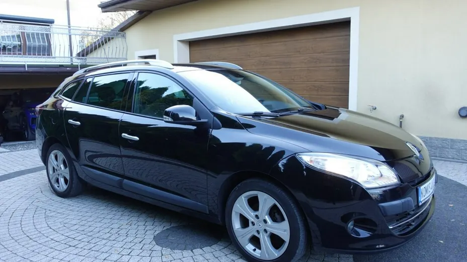 RENAULT Megane -