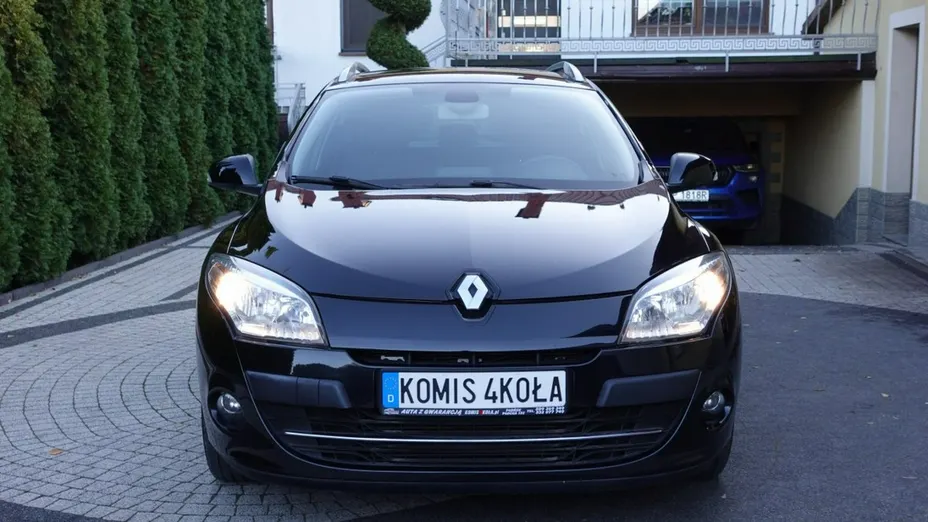 RENAULT Megane -