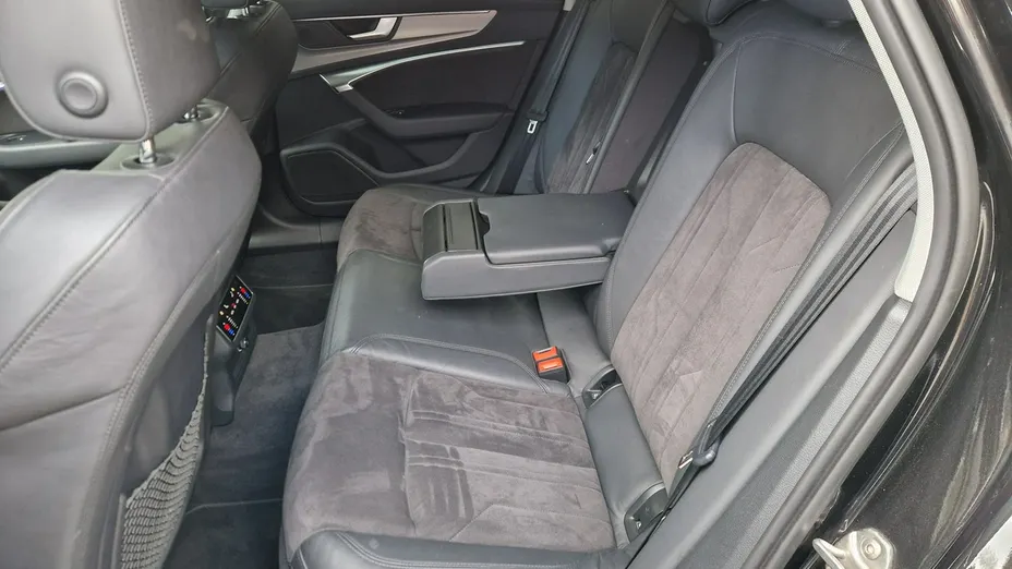 AUDI A6 Avant -