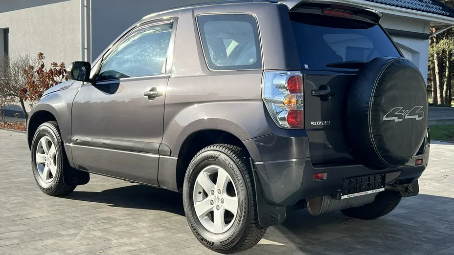 SUZUKI Grand Vitara -