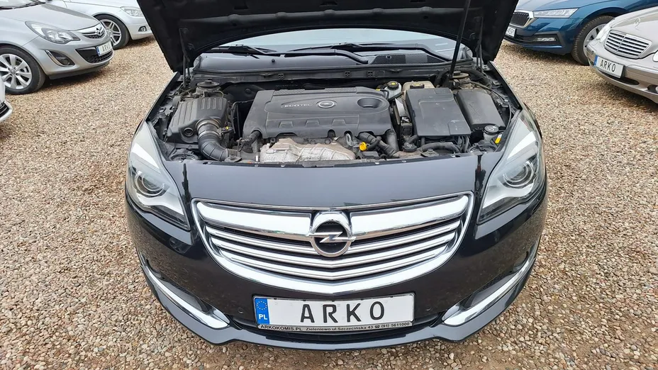 OPEL Insignia -