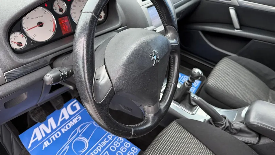 PEUGEOT 407 -