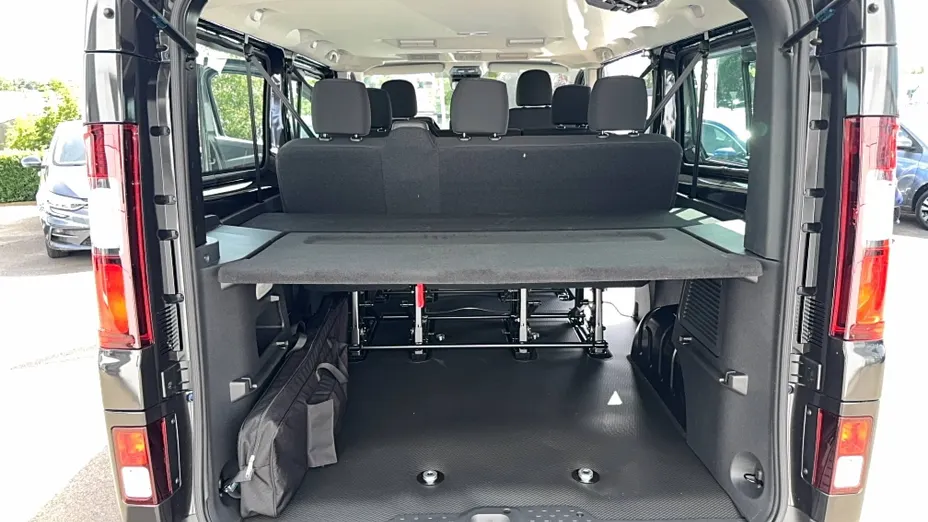 RENAULT Trafic -