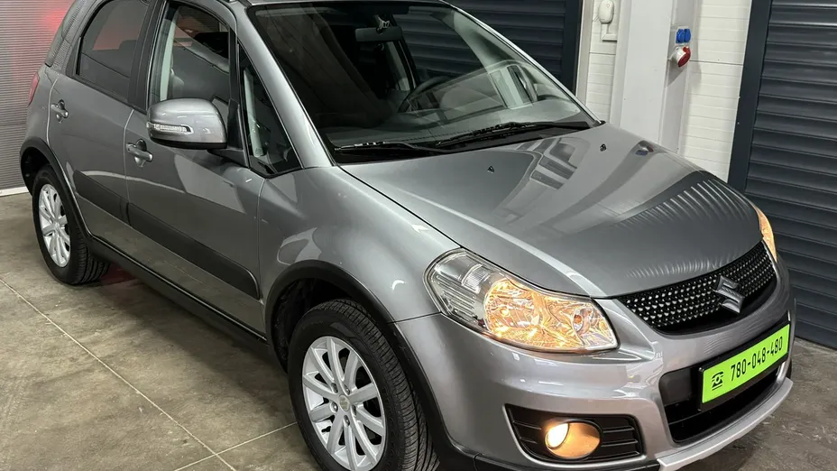 SUZUKI SX4 -