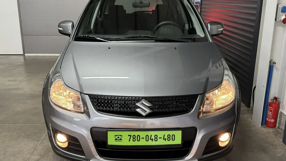 SUZUKI SX4 -