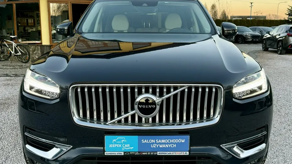 VOLVO XC90 -