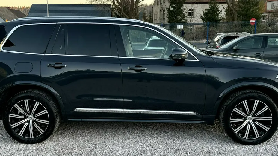 VOLVO XC90 -