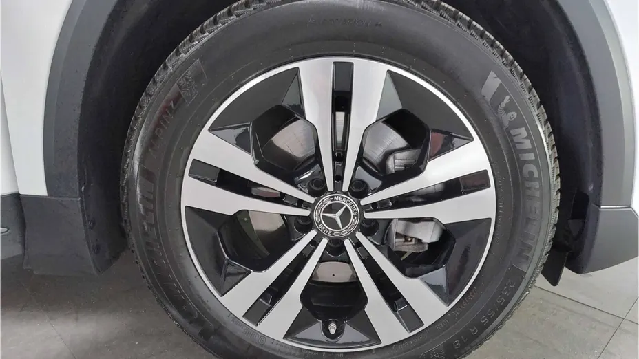 MERCEDES-BENZ GLA GLA 200 mHEV Progressive 7G-DCT