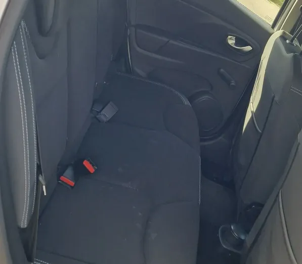 RENAULT Clio -