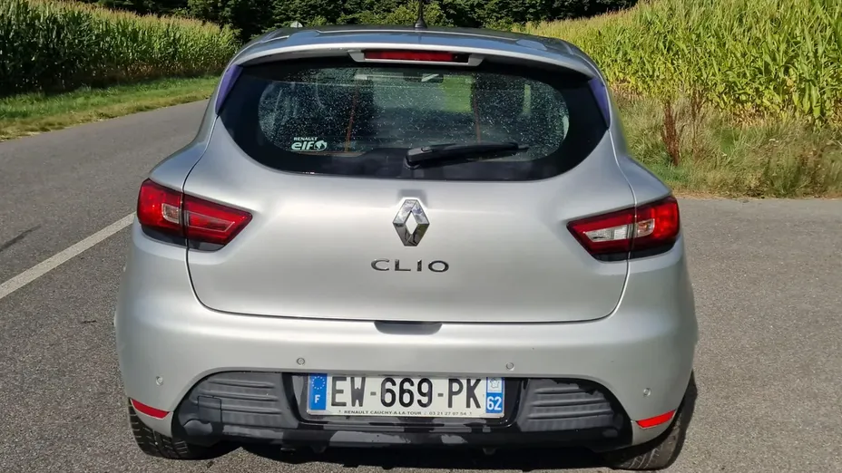 RENAULT Clio -