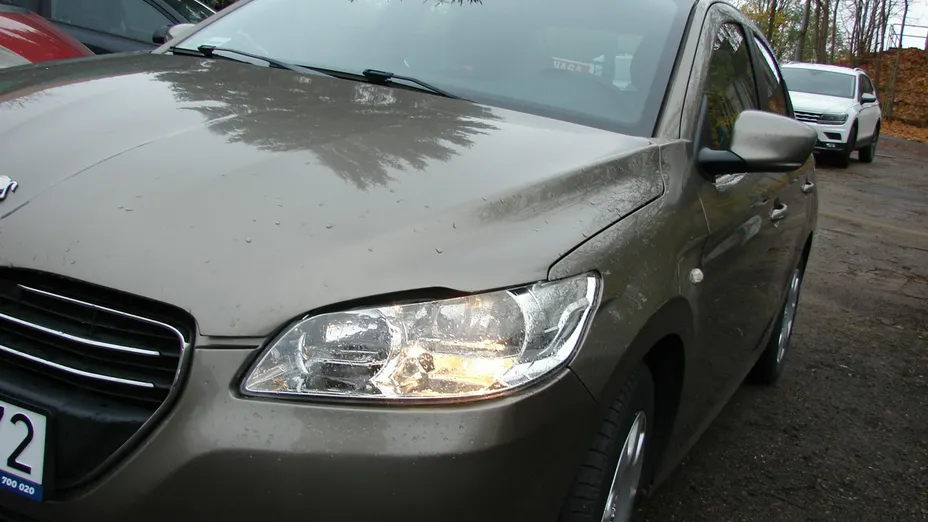 PEUGEOT 301 -