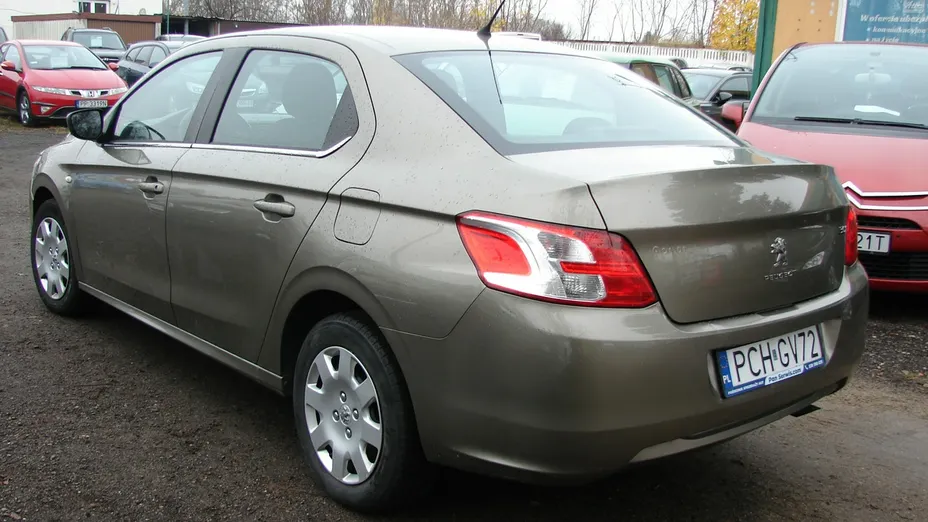 PEUGEOT 301 -