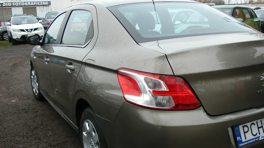 PEUGEOT 301 -