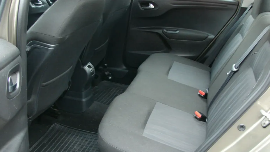 PEUGEOT 301 -