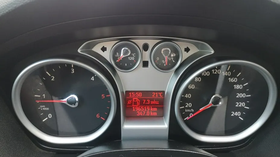 FORD Kuga -