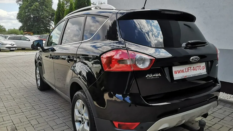 FORD Kuga -