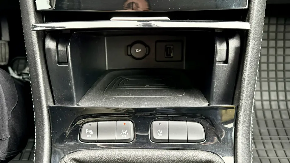 OPEL Grandland X -