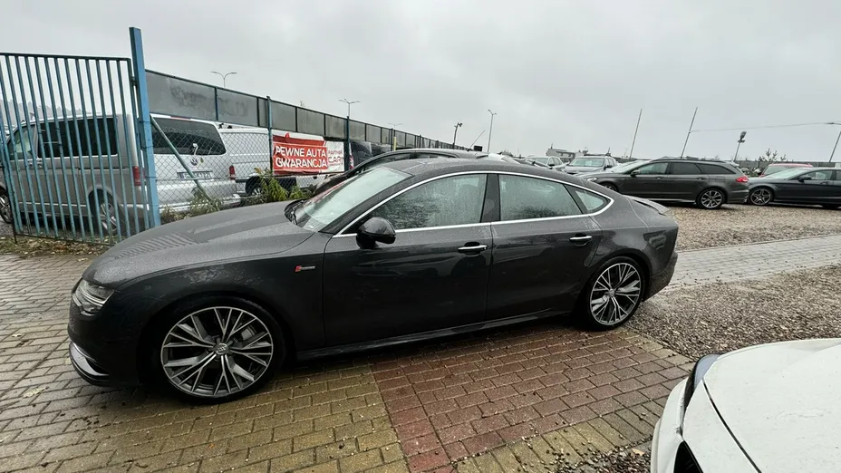AUDI A7 -