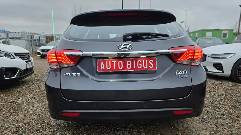 HYUNDAI i40 -