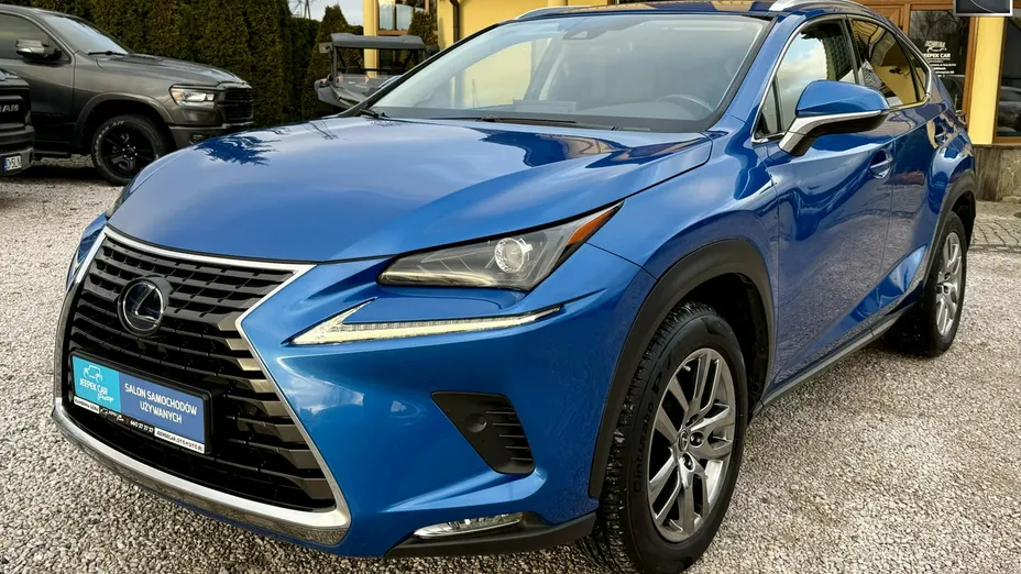 LEXUS NX -