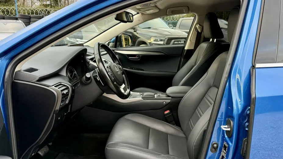 LEXUS NX -